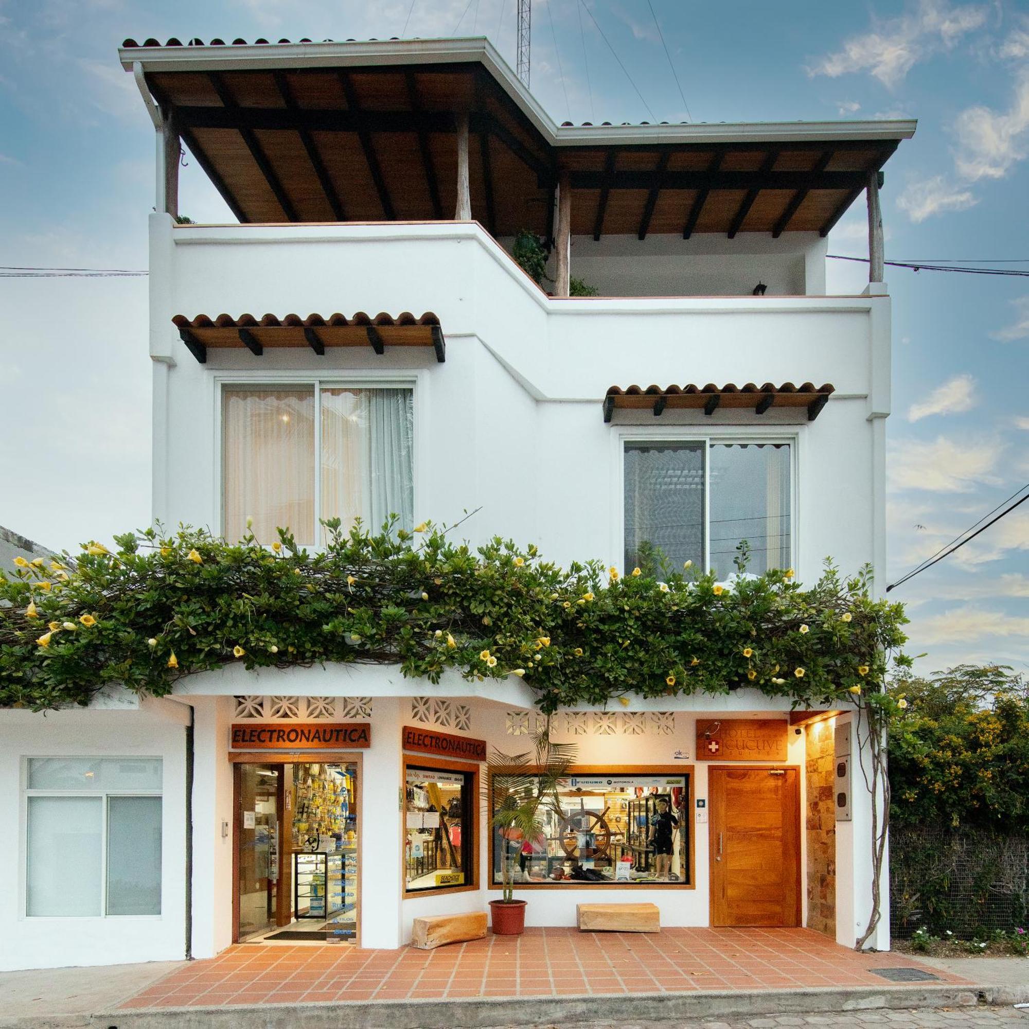 Hotel Cucuve Puerto Ayora  Ngoại thất bức ảnh