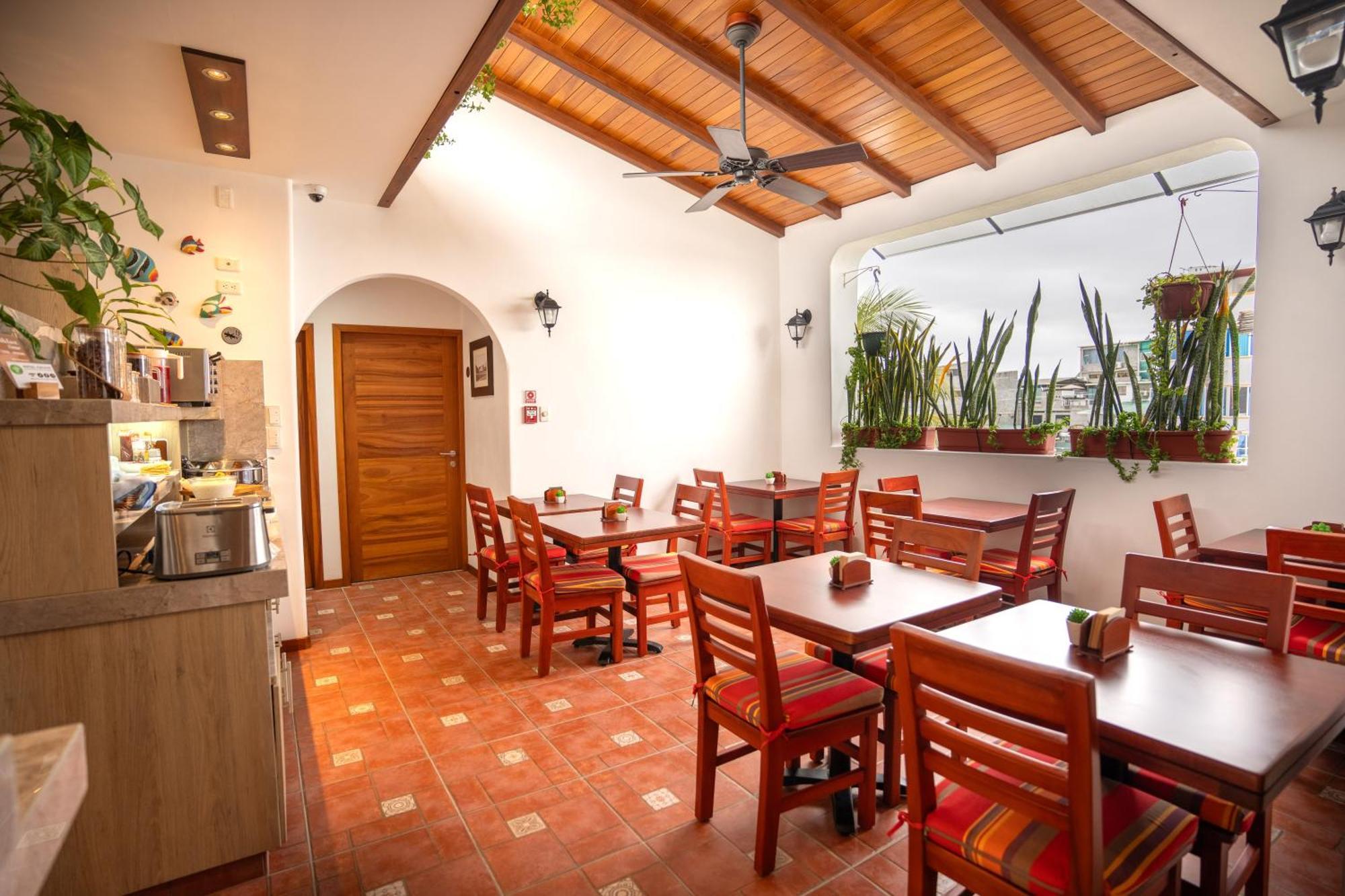 Hotel Cucuve Puerto Ayora  Ngoại thất bức ảnh