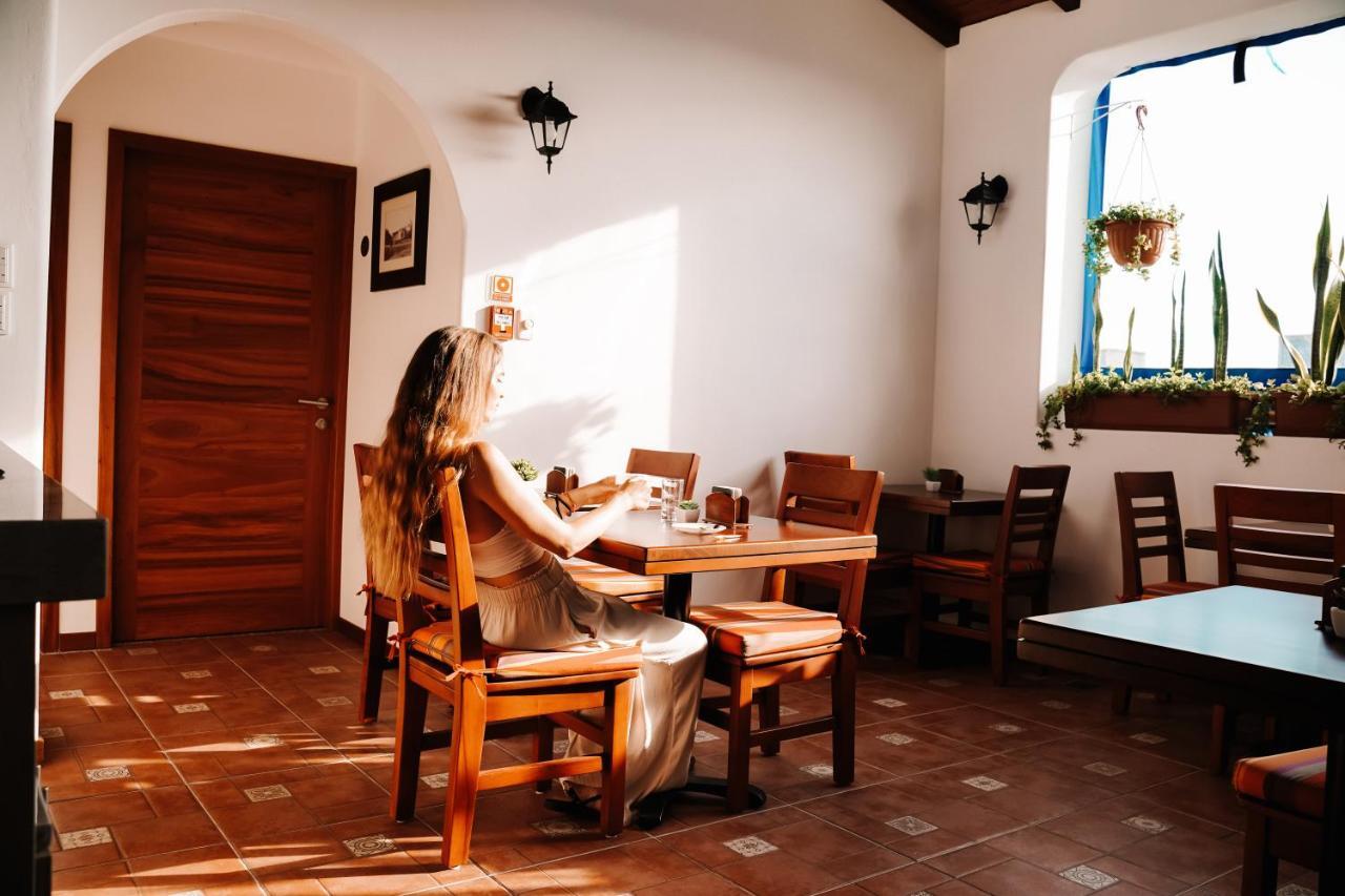 Hotel Cucuve Puerto Ayora  Ngoại thất bức ảnh